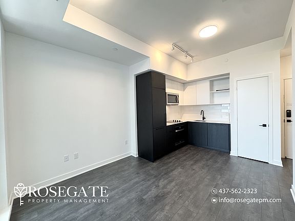 2nd image of 1185 Dupont St #903