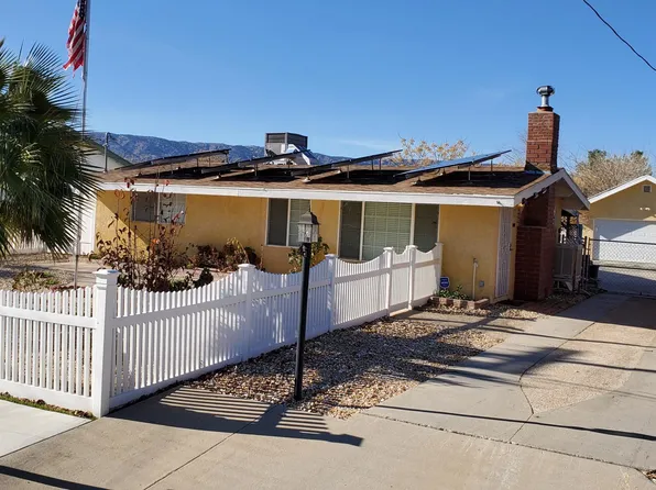 42347 52nd St W, Quartz Hill, CA 93536