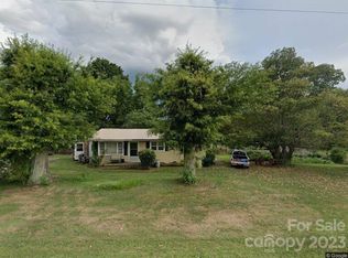 358 Sperling Dr, Cherryville, NC 28021
