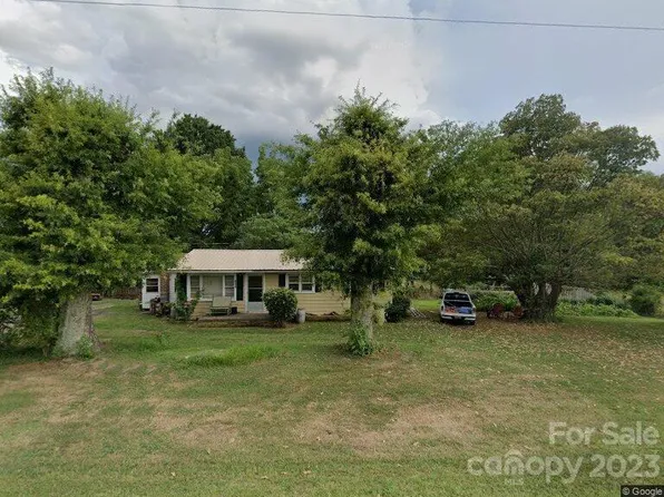 358 Sperling Dr, Cherryville, NC 28021