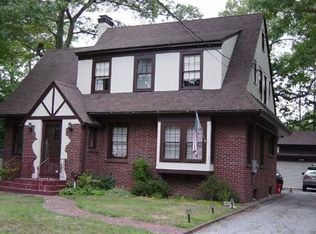 38 Gillette Ave, Patchogue, NY 11772