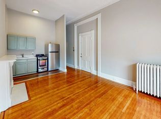 1735 Bolton St APT 1F, Baltimore, MD 21217