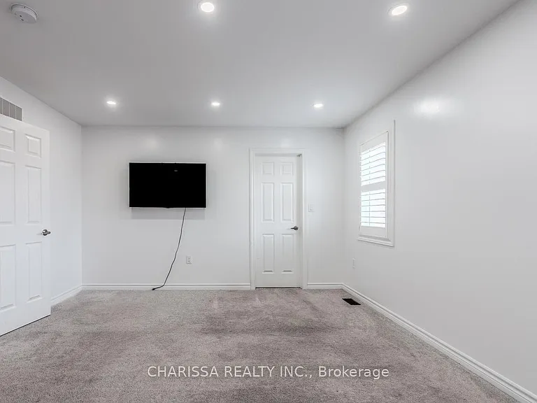 1334 Apollo St #MAIN — Photo 31