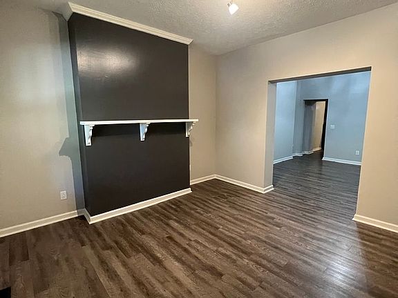 4th image of 1253-1255 Eastwood Ave