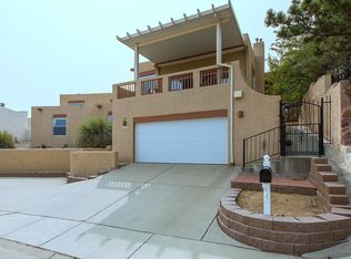 1705 Bluffside Dr NW, Albuquerque, NM 87105