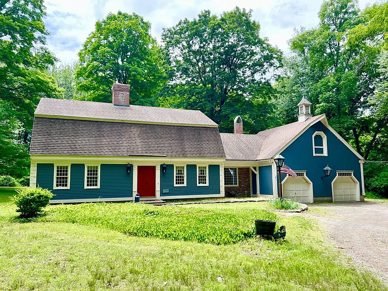 38 Clark Hill Rd — Photo 6