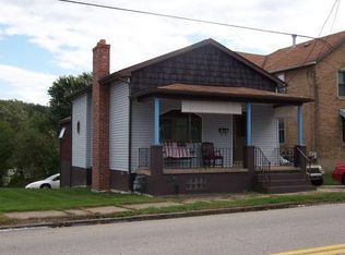 28 McKean Ave, Donora, PA