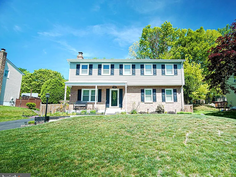 13210 Nickleson Dr — Photo 1