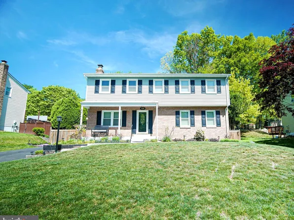 13210 Nickleson Dr, Woodbridge, VA 22193