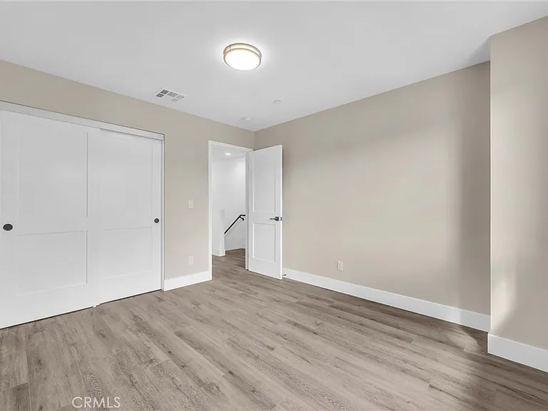 16385 Valencia Ave #3 — Photo 24