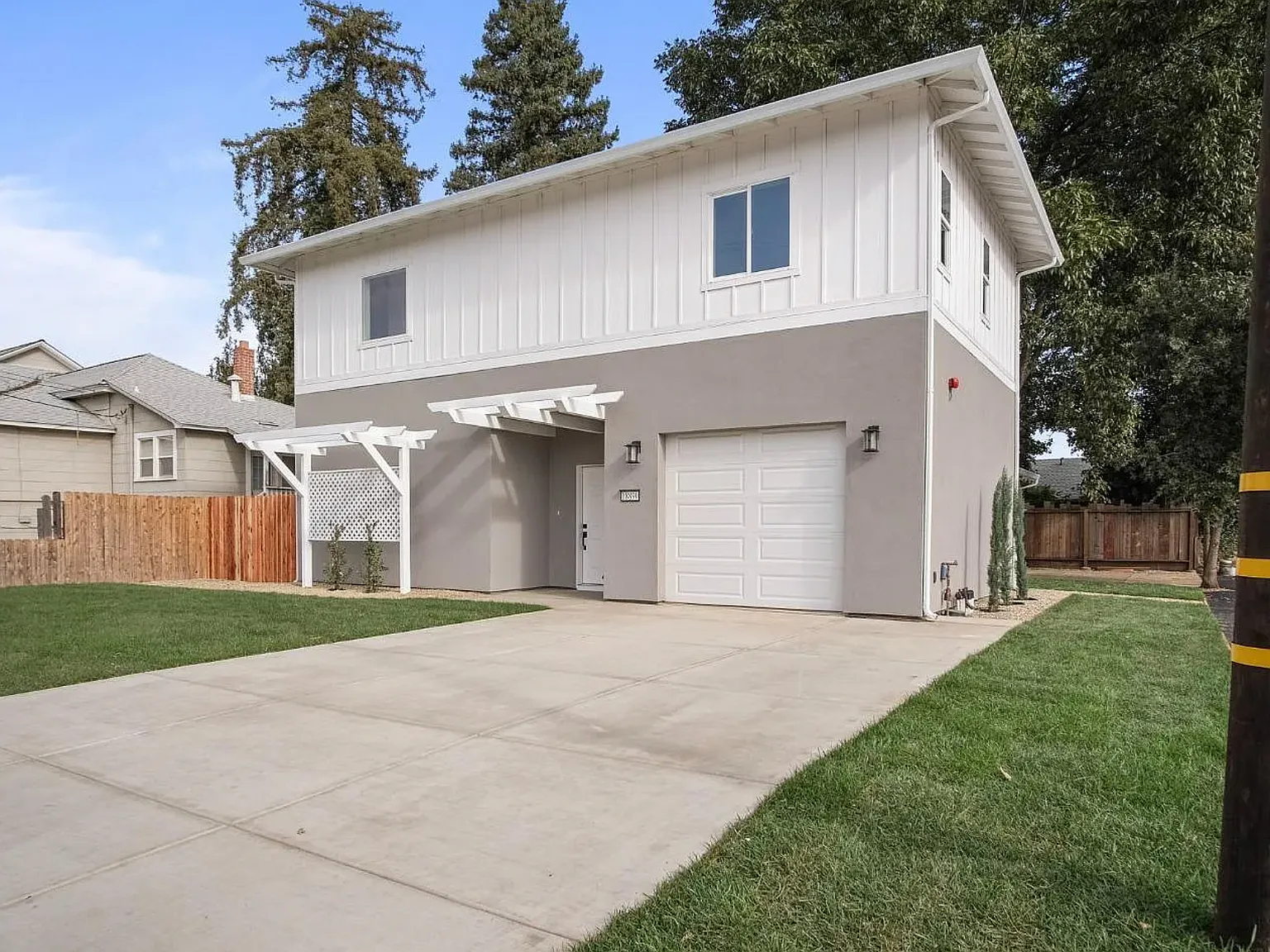 3 bed, 1546 sqft, $2,895 — Photo 1