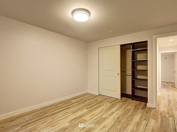 4th image of 14006 NE 181st Pl APT B102