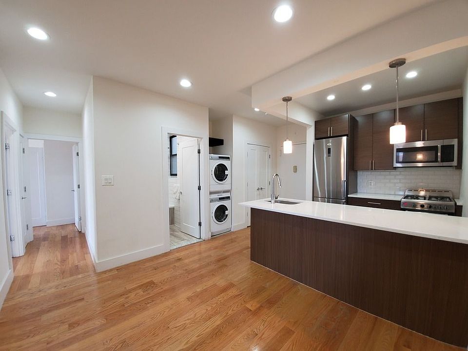 1st image of 539 Lenox Ave #44B