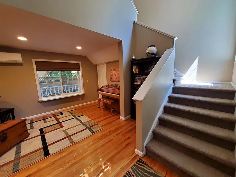 Entry room