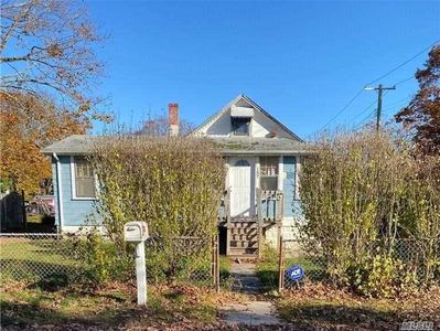 157 Lynbrook Dr, Mastic Beach, NY, 11951