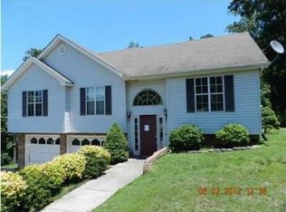 599 Middle View Dr, Ringgold, GA 30736