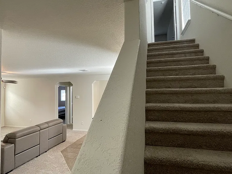 3738 Gallery Wls — Photo 35