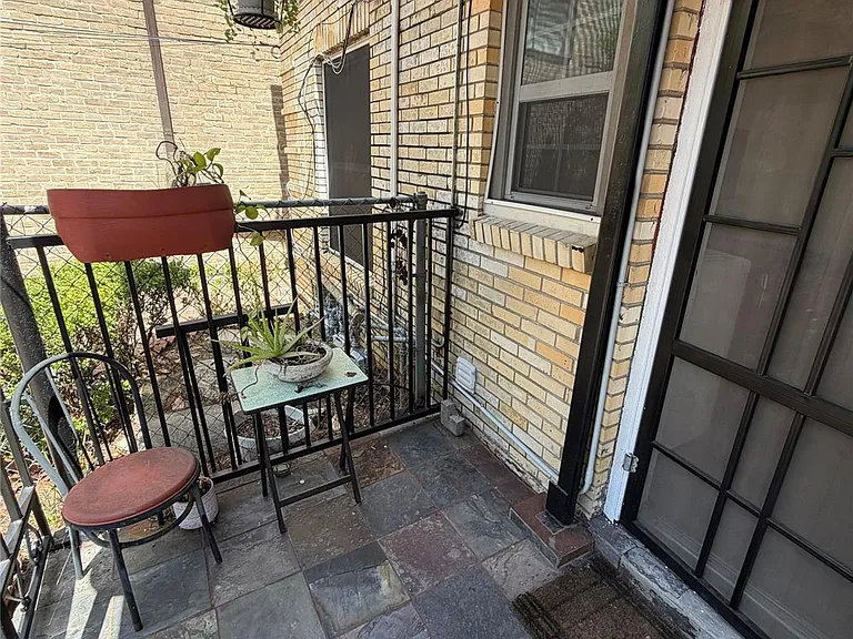 1109 Autrey St #1 — Photo 27