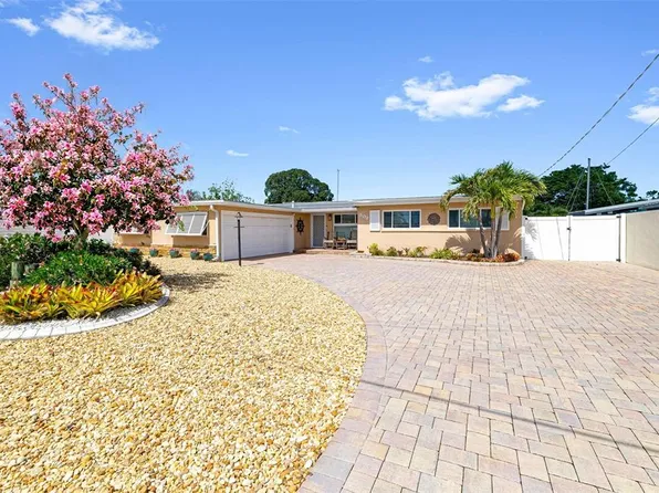 302 Bryn Mawr Is, Bradenton, FL 34207