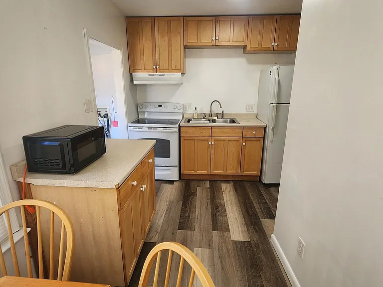 108 E Pacific Ave #2 — Photo 8