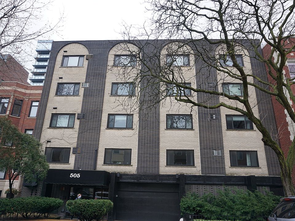 1st image of 505 W Melrose St APT 406