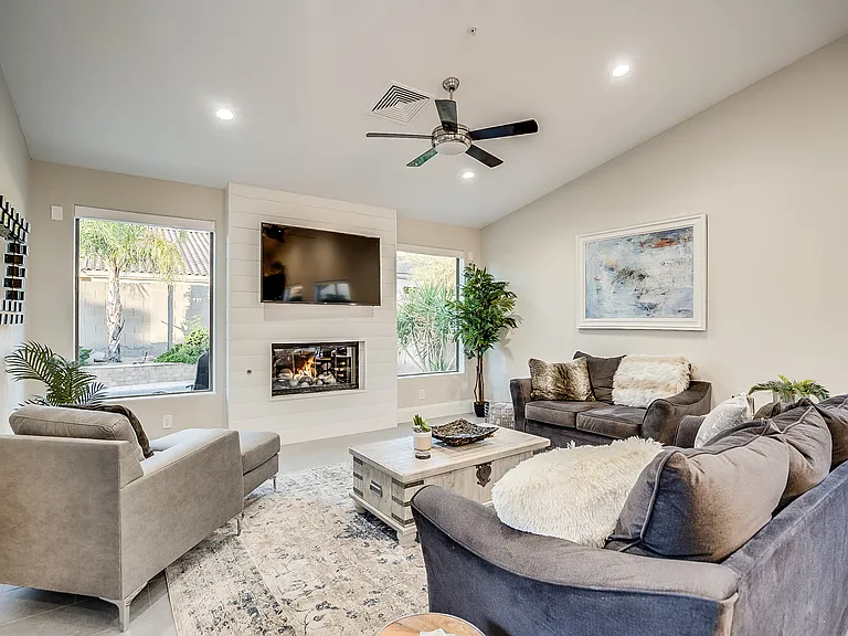 7308 E Whistling Wind Way — Photo 1