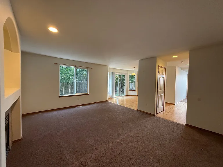 18230 28th Dr SE — Photo 30