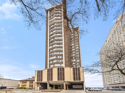 6325 N Sheridan Rd APT 1906, Chicago, IL, 60660