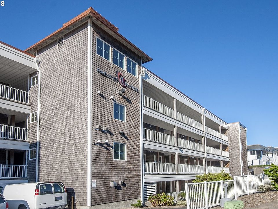 1st image of 1723 NW Harbor Ave #22