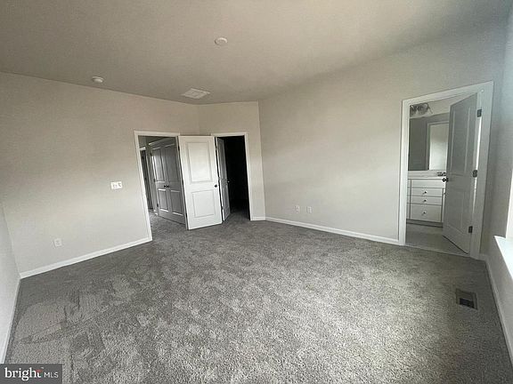 5th image of 9389 Barnes Loop