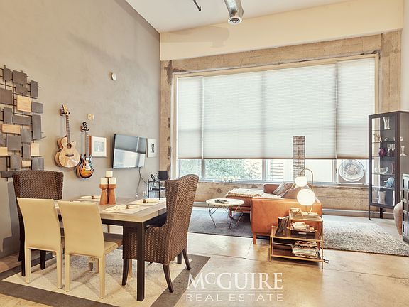 3rd image of 346 1st St APT 209