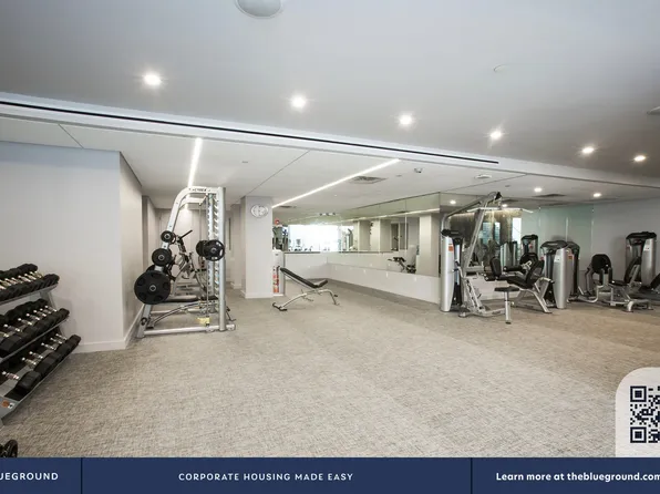 101 West 15th Street image 12 of 47