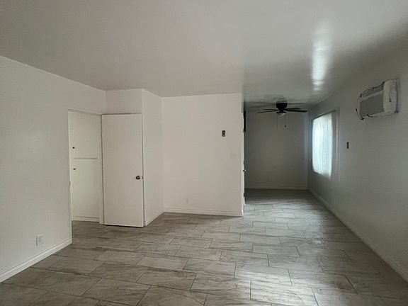 3rd image of 515 N New Ave #1