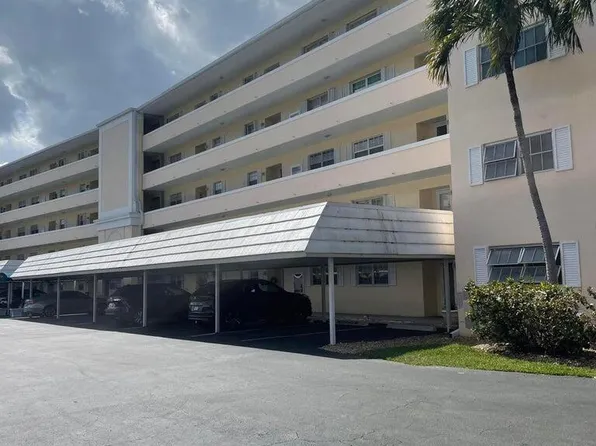 250 John F Kennedy Drive #308, Atlantis, FL 33462