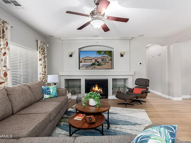 2695 E Rakestraw Ln — Photo 6