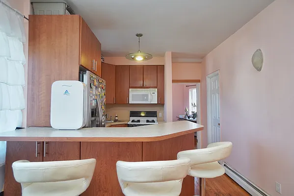 Sold by United National Realty Group | media 2