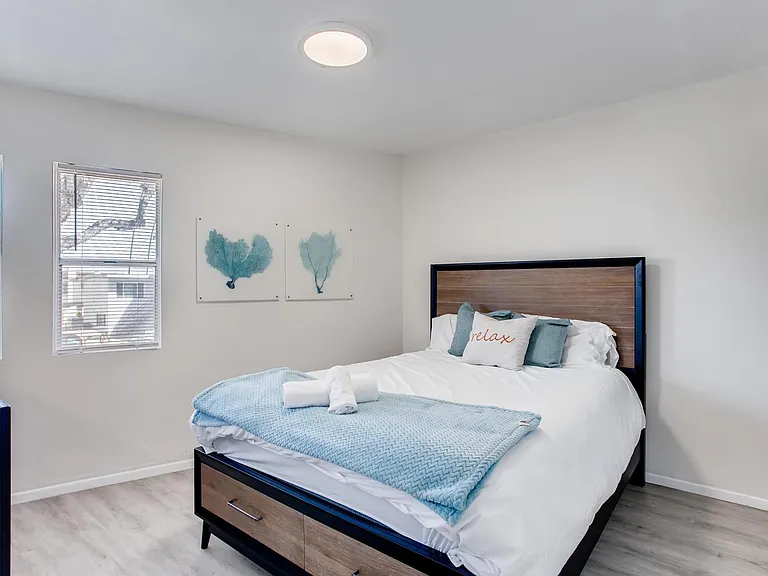 753 Windemere Ct — Photo 8