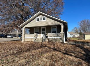 301 E Main St, Odessa, MO 64076