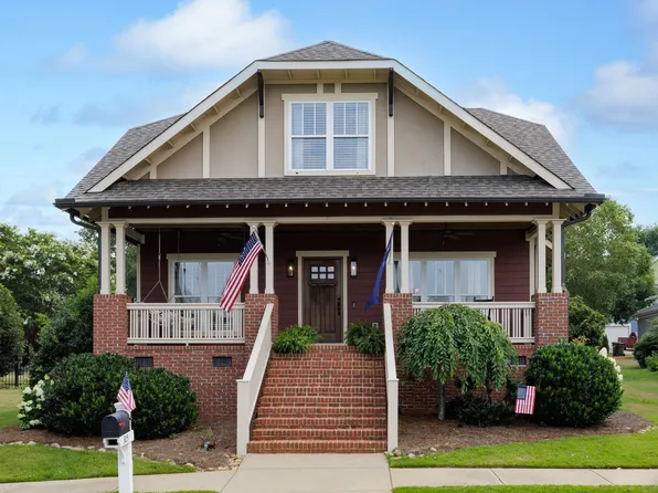 305 Hayworth Dr, Simpsonville, SC 29680
