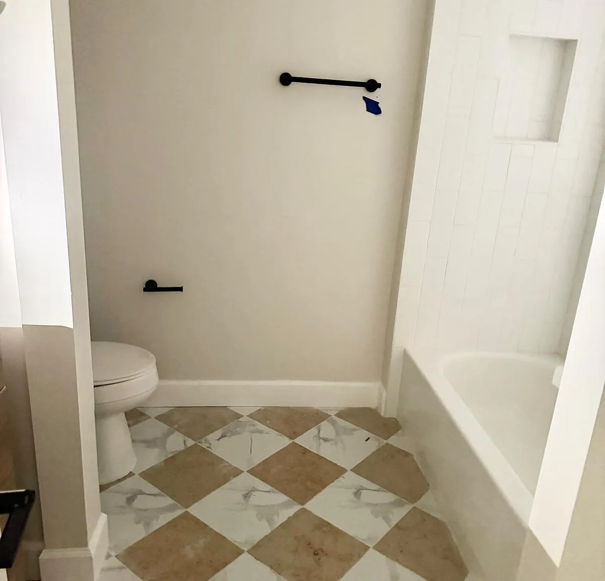 1 bed, 850 sqft, $1,700 — Photo 4