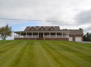 1224 Old Athens Rd, Princeton, WV 24739