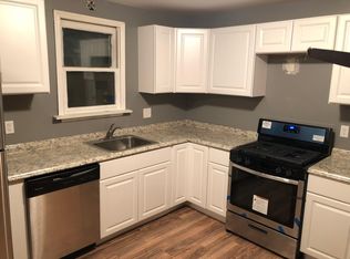 1709 3rd St E, Saint Paul, MN 55106