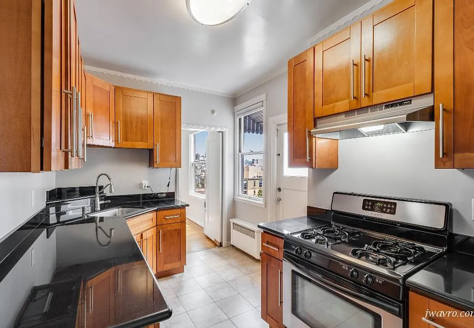 1791 Jackson St #1790-705