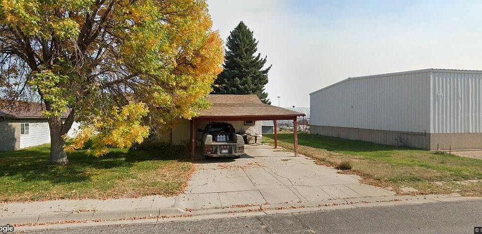 1st image of 521 Freimuth Ave