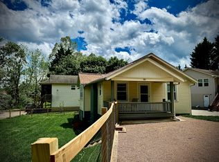 14 Brookside Cir, Candler, NC 28715