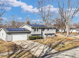 2401 Arden Dr, Champaign, IL 61821