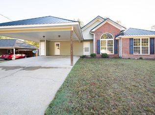 705 Mill Pond Dr, Phenix City, AL 36870