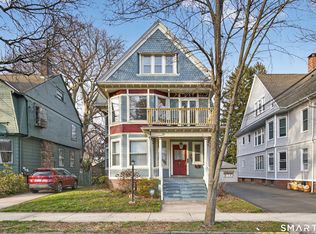 339 Willow St #1, New Haven, CT 06511