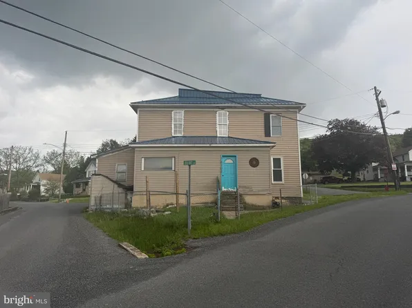 16102 Calla Hill Rd NW, Mount Savage, MD 21545