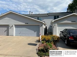 1708 Granada Ln, Lincoln, NE 68528